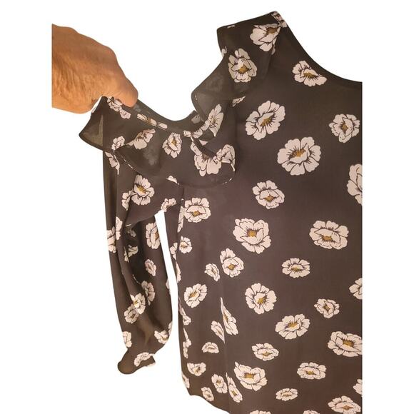 Ann Taylor Tops - Ann Taylor Shoulder Cutout Blouse Black Floral Long Sleeves Ruffled Sz M